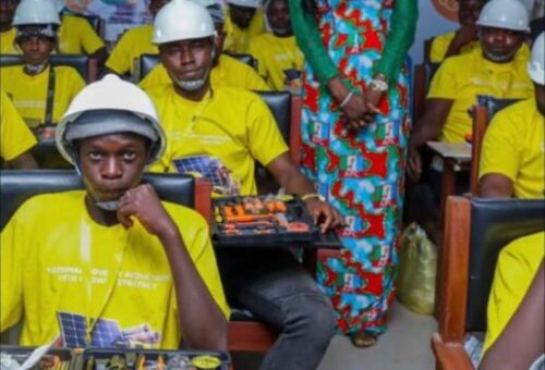 FG Trains 150 Enugu Youths In AI, Solar Installation