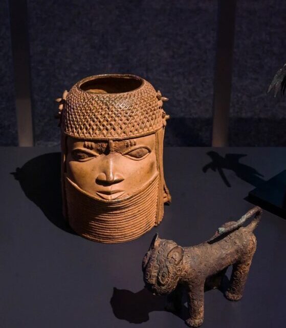 Netherlands Returns Stolen Benin Artefact 129 Years After British Invasion
