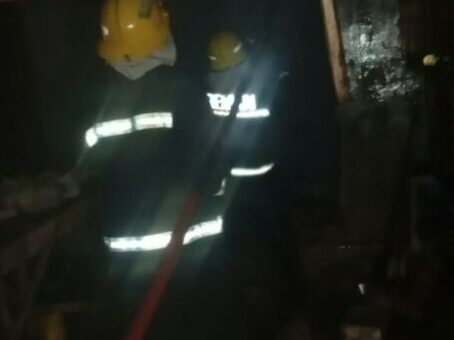 Fire Destroys 15 Shops At Bodija International Market In Ibadan