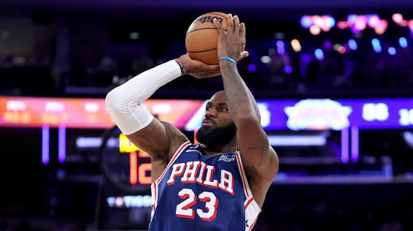 Trump Accuses LeBron James Of Disrespecting US Anthem